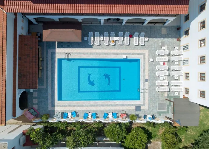 Hotel Lefkimi 2*