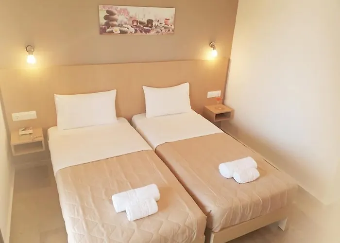 Hotel Lefkimi