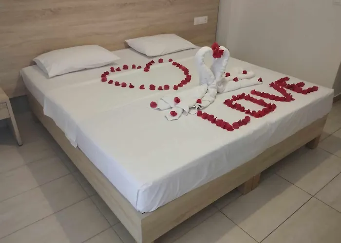 Hotel Lefkimi 2*
