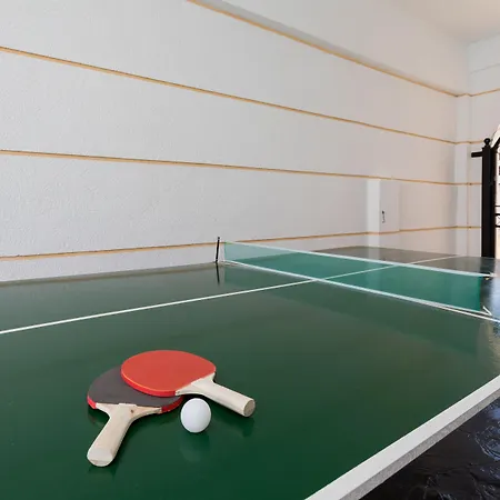 Lefkimi Szálloda 2*