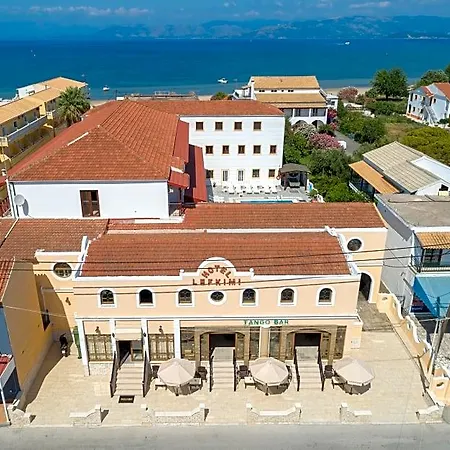 Lefkimi Otel Kávos