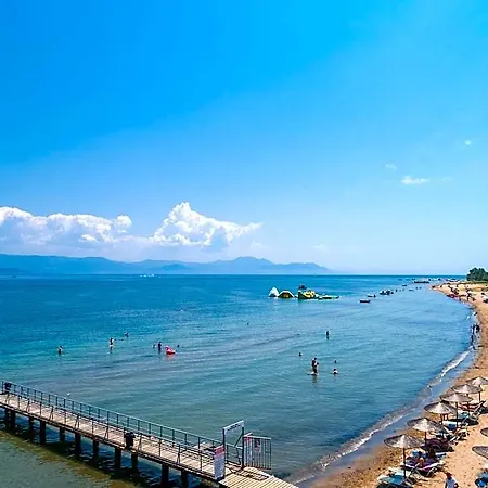 Hotel Lefkimi 2*