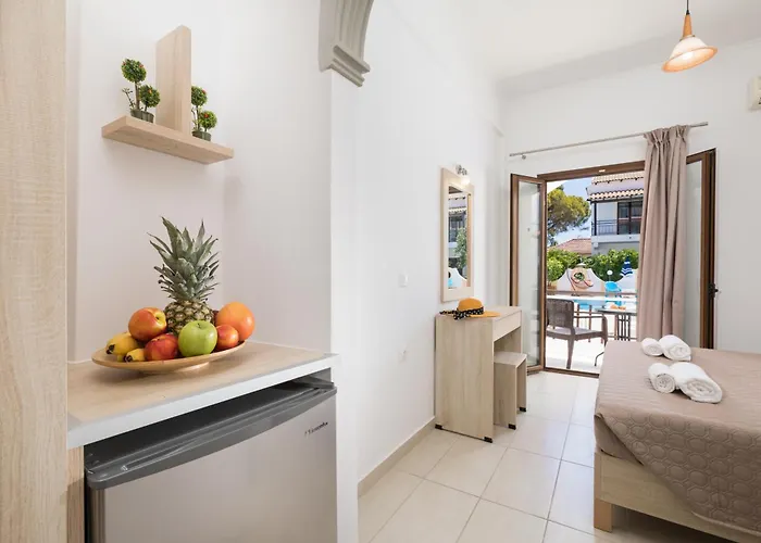 Lefkimi Ξενοδοχείο 2*